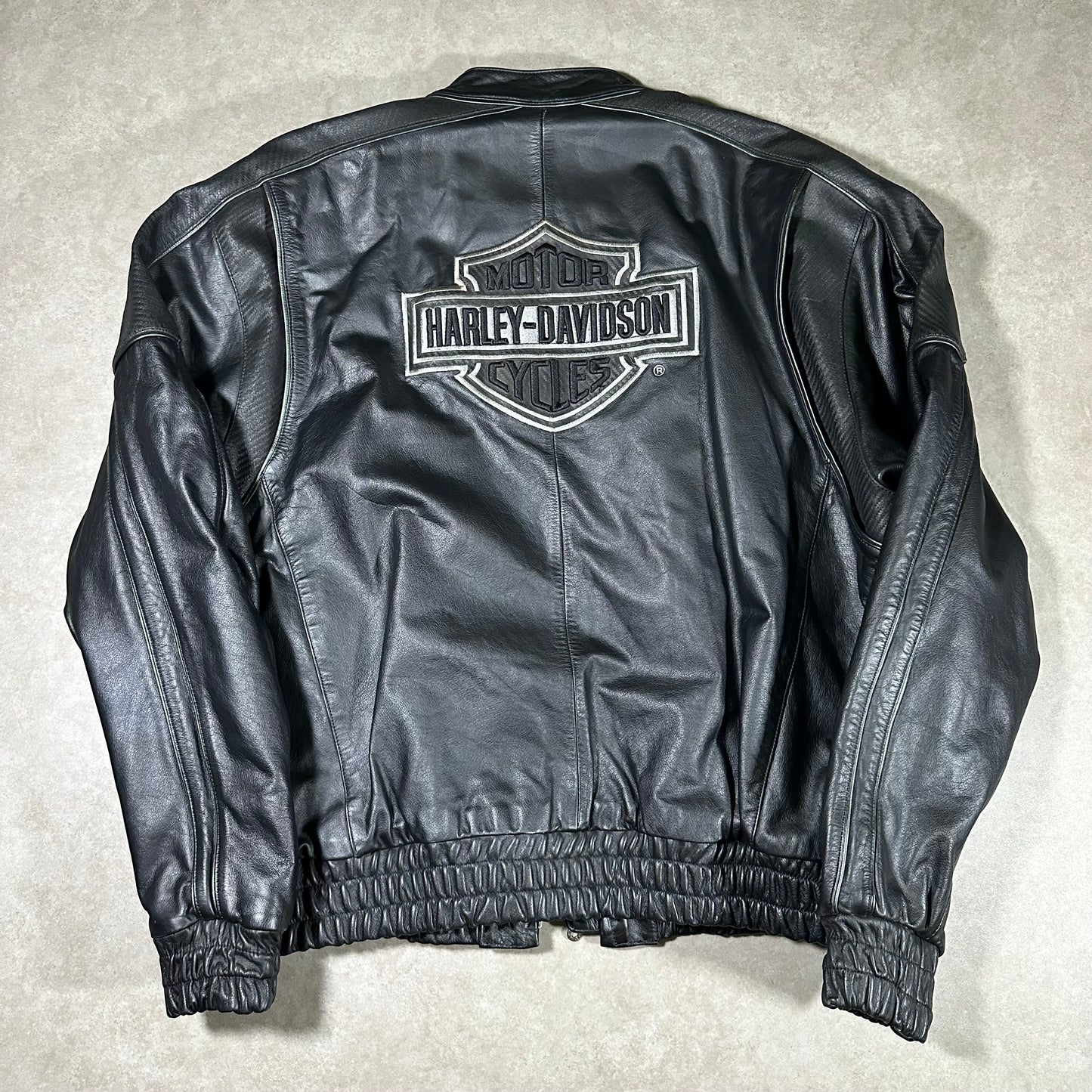Vintage Harley Davidson leather jacket (XL)