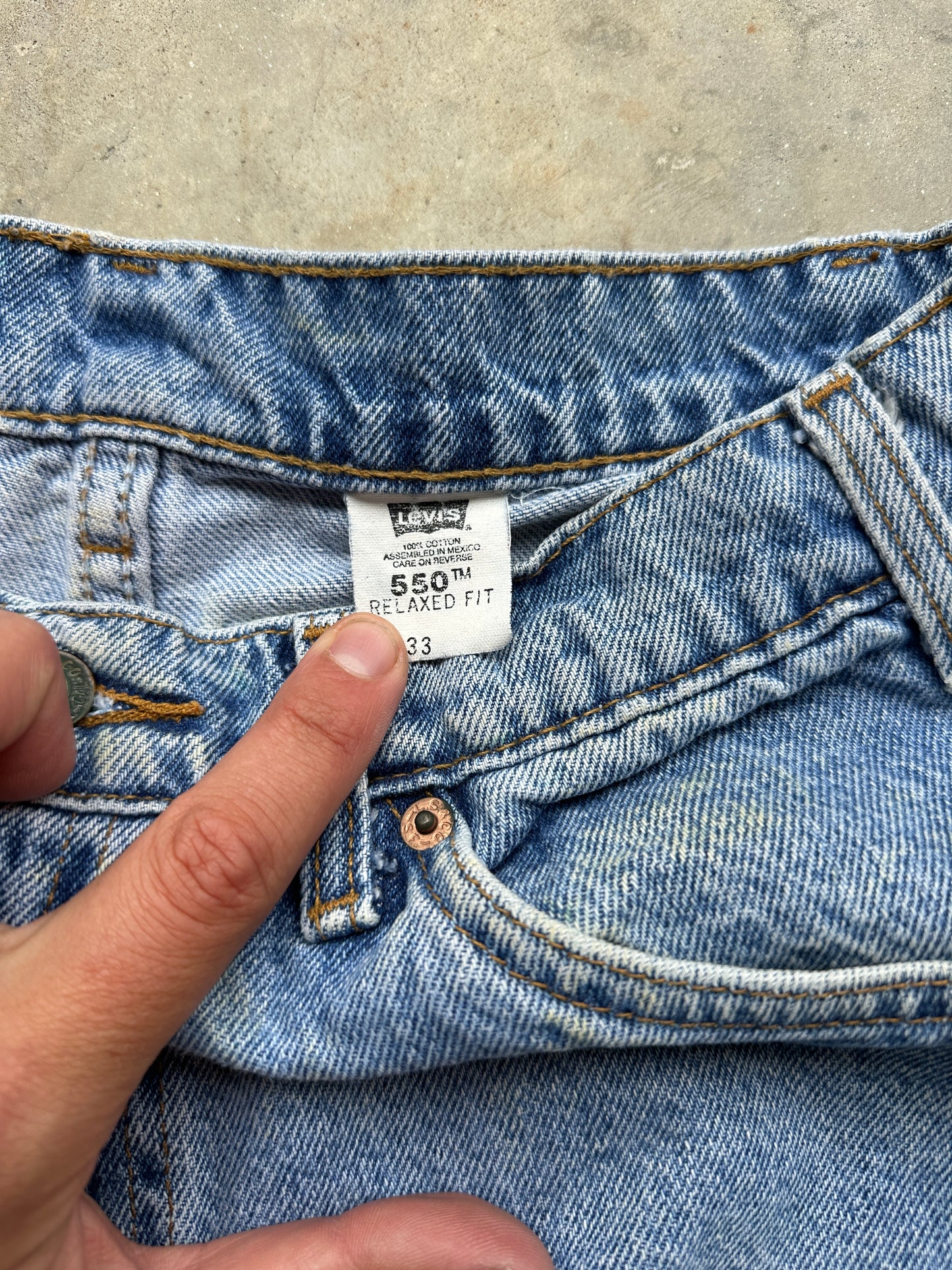 Vintage levi orange tab jorts (33)