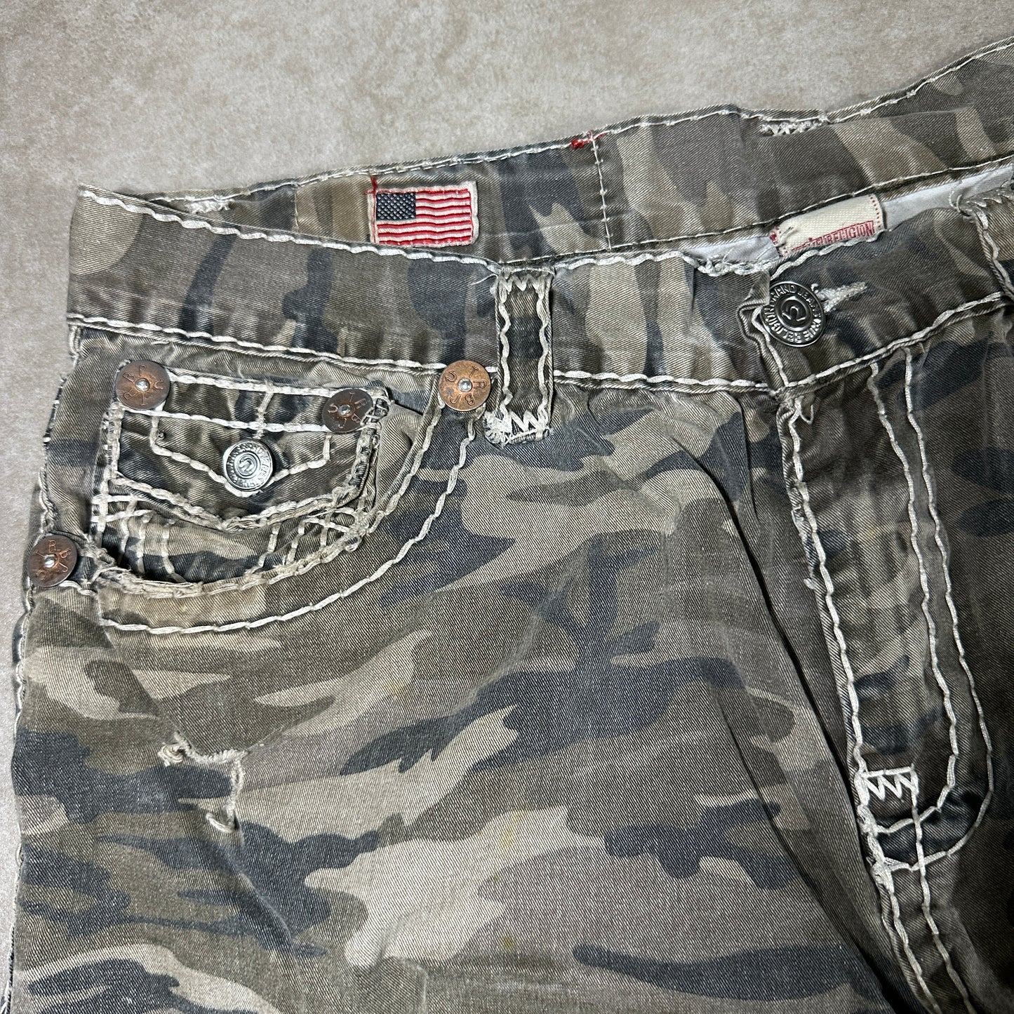Vintage True Religion Camo Shorts (38W)