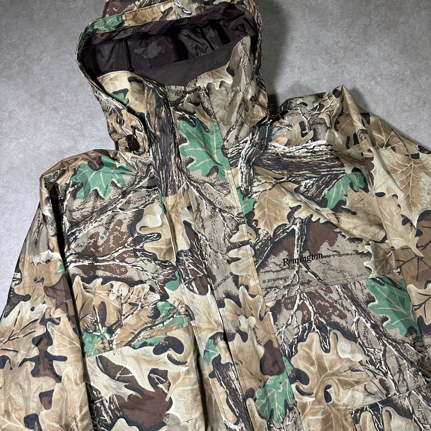 Vintage Remington camo hunting jacket (XXL)