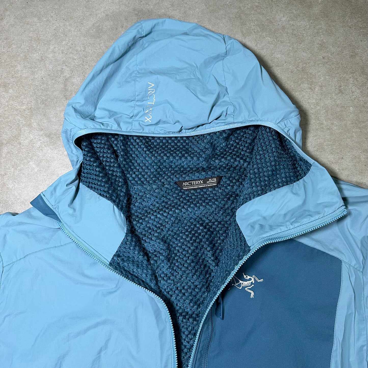 Arc’teryx lightweight jacket (XL)