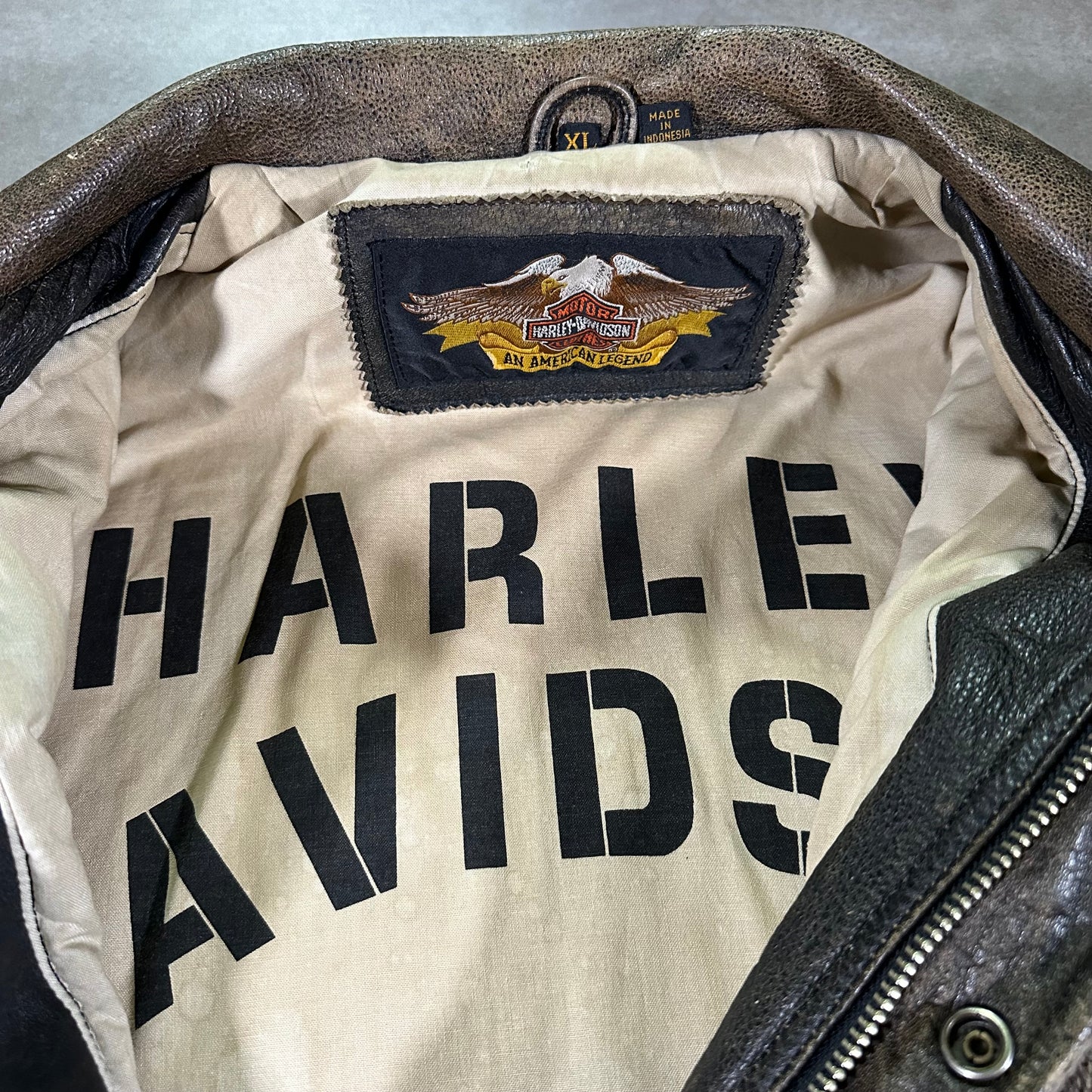 Vintage Harley Davidson V2 Bomber Jacket (XL)