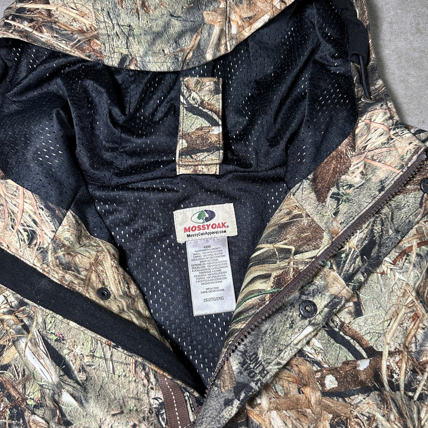 Mossy Oak camo hunting jacket (XXL)