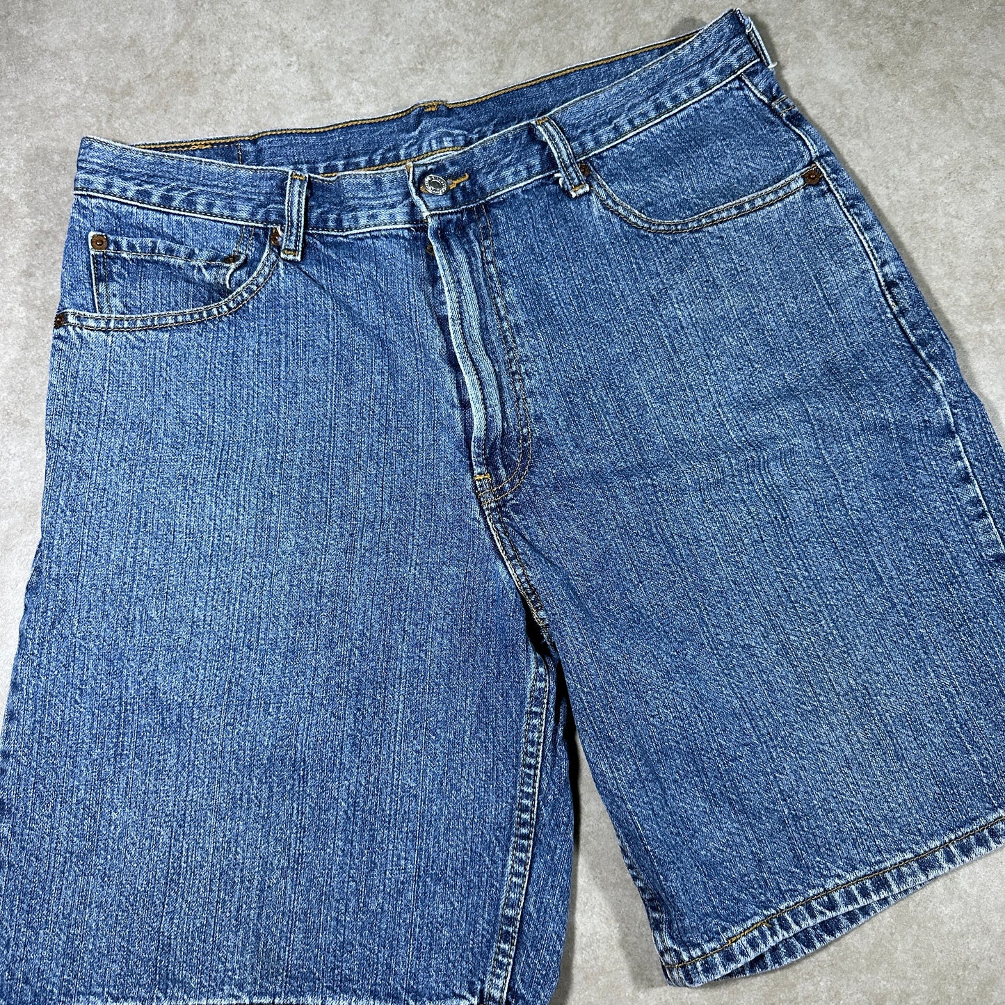 Vintage Levi Jorts (36W)