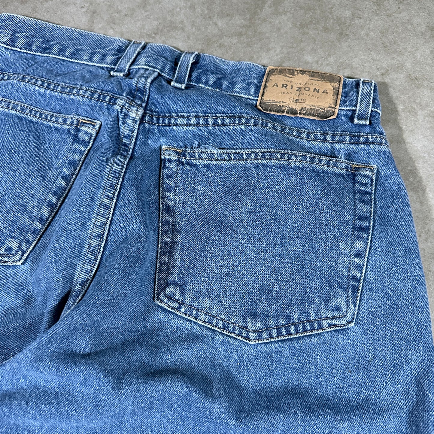 Vintage Arizona Jorts (34W)