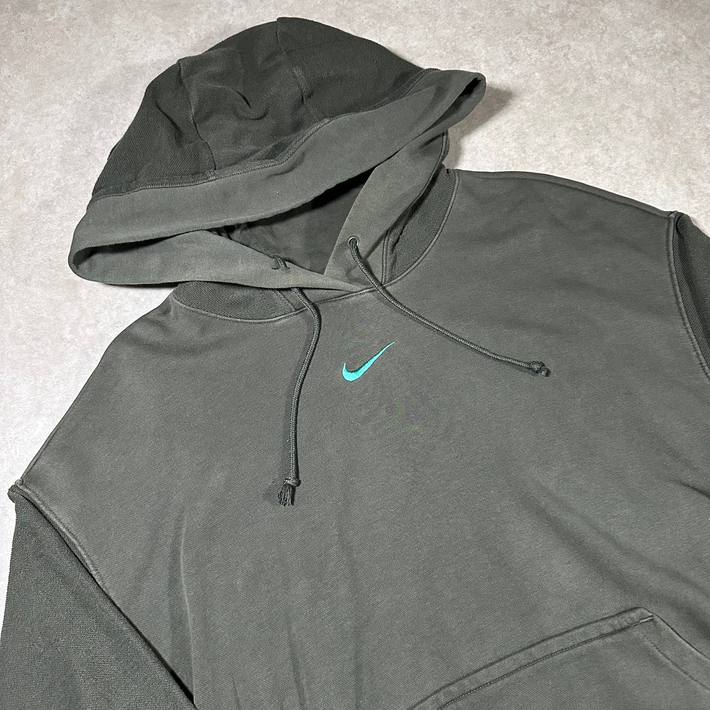 Nike teal center swoosh hoodie (Boxy XL)