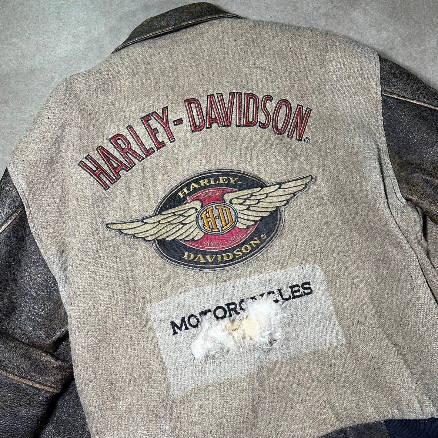 Vintage Harley Davidson V2 Bomber Jacket (XL)