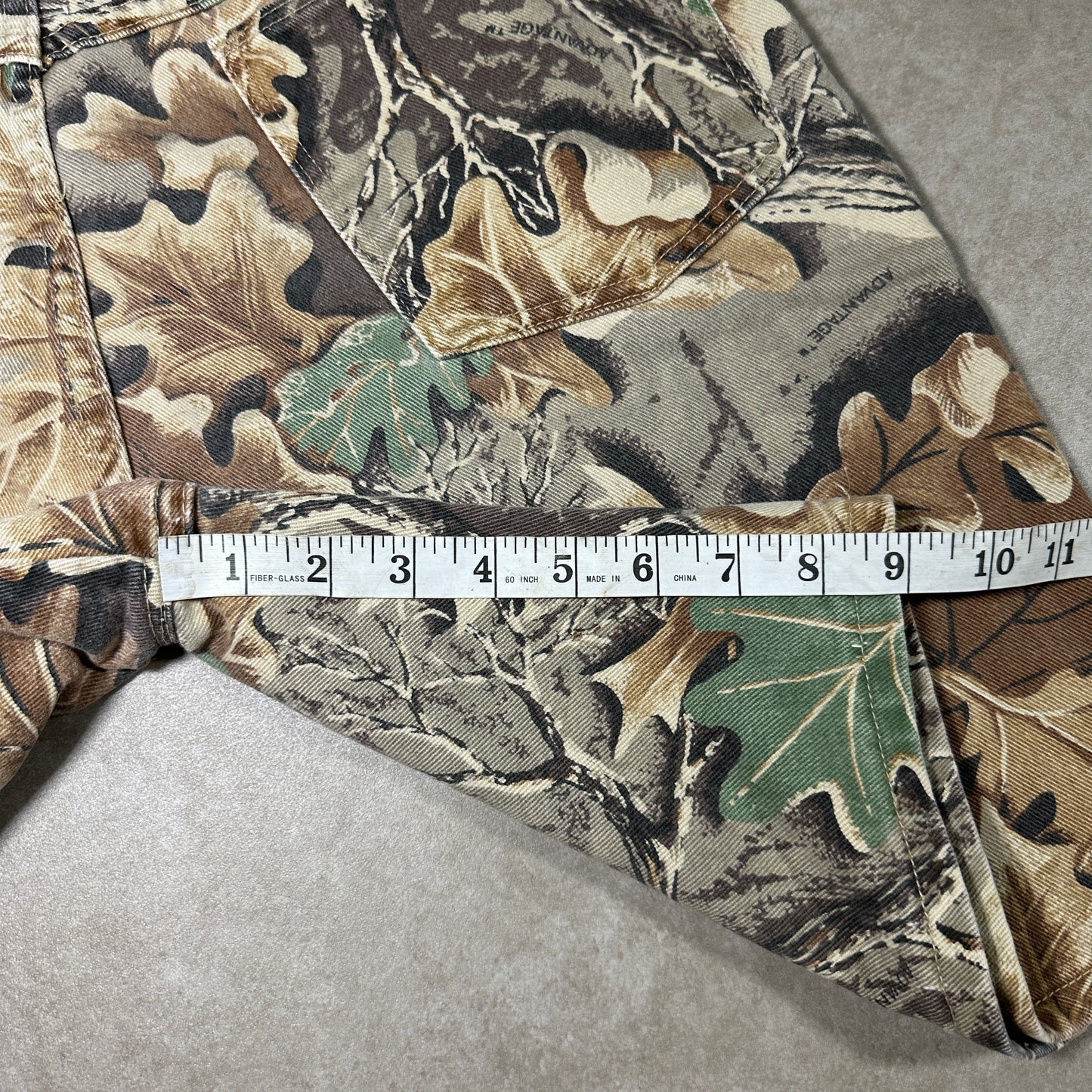 Vintage Camo Wrangler Shorts (34W)