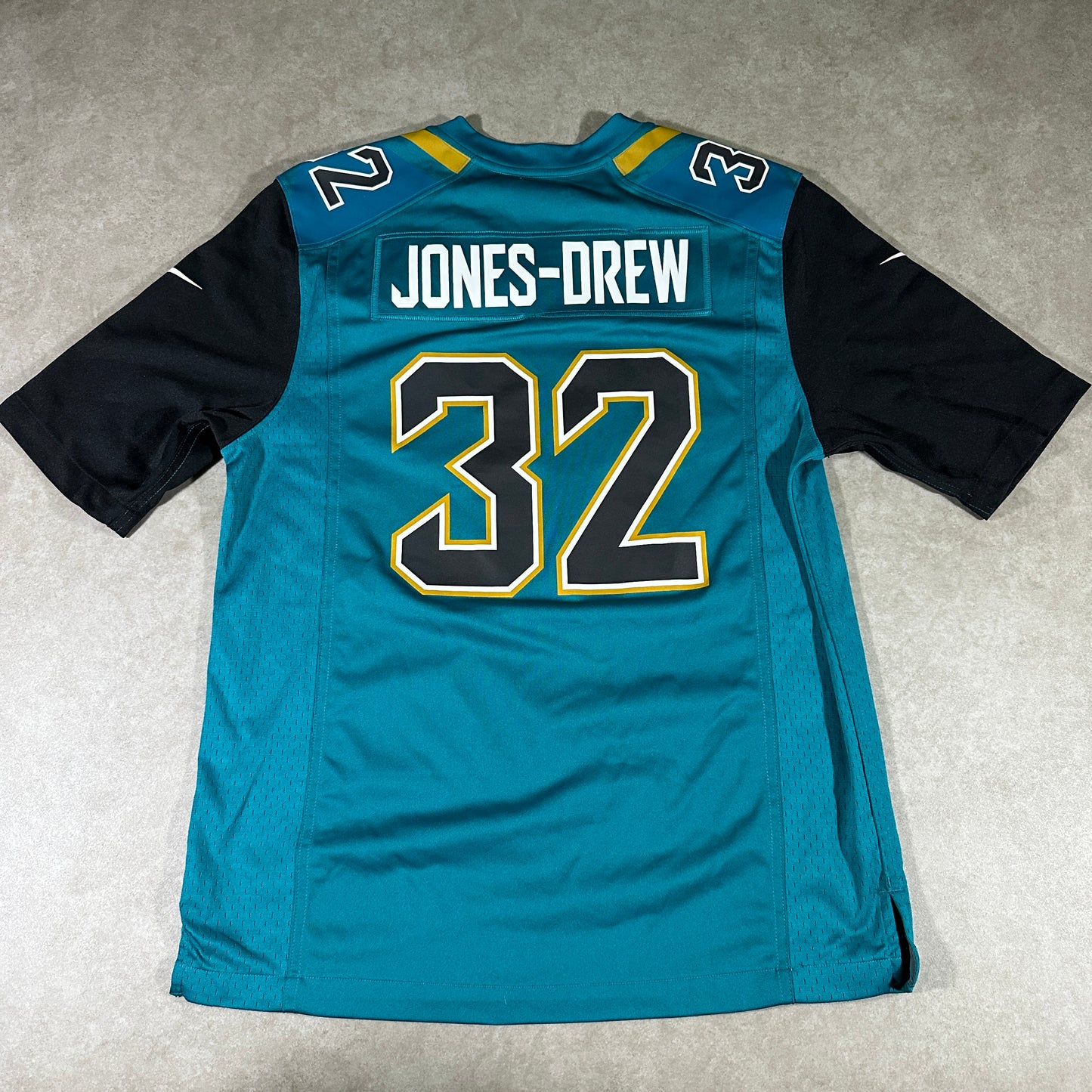 NFL Jones Drew Jags Jersey (M)
