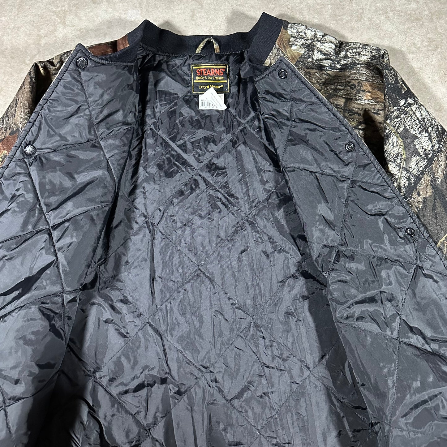 Sterns camo dry wear hunting jacket (L)