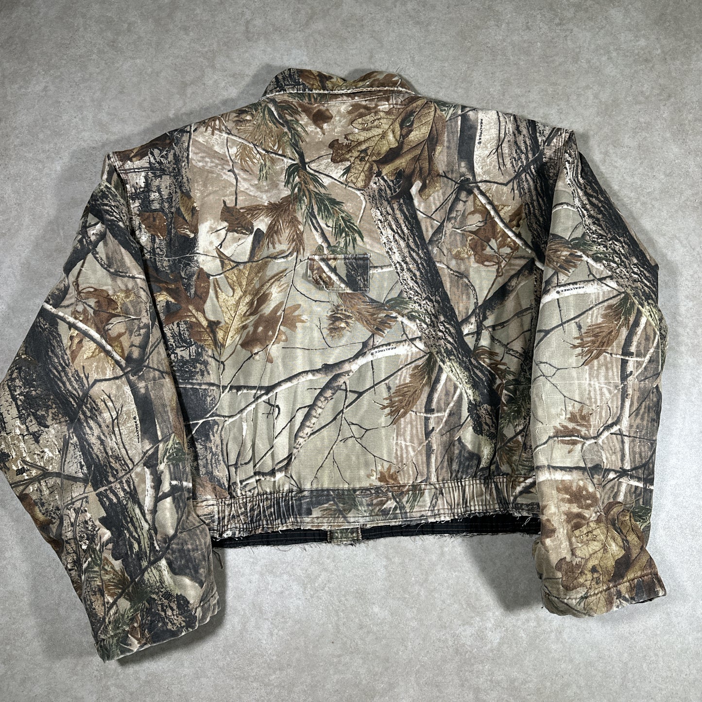 Cropped Real tree camo jacket (L)