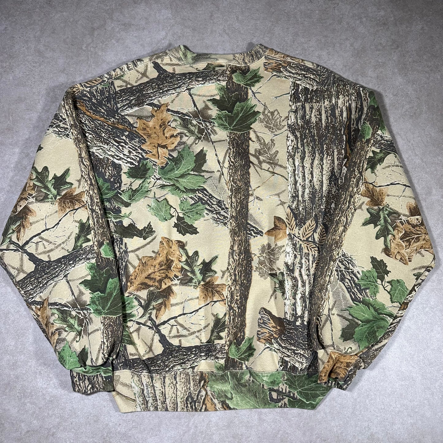 Vintage Jerzees real tree camo crewneck (XL)