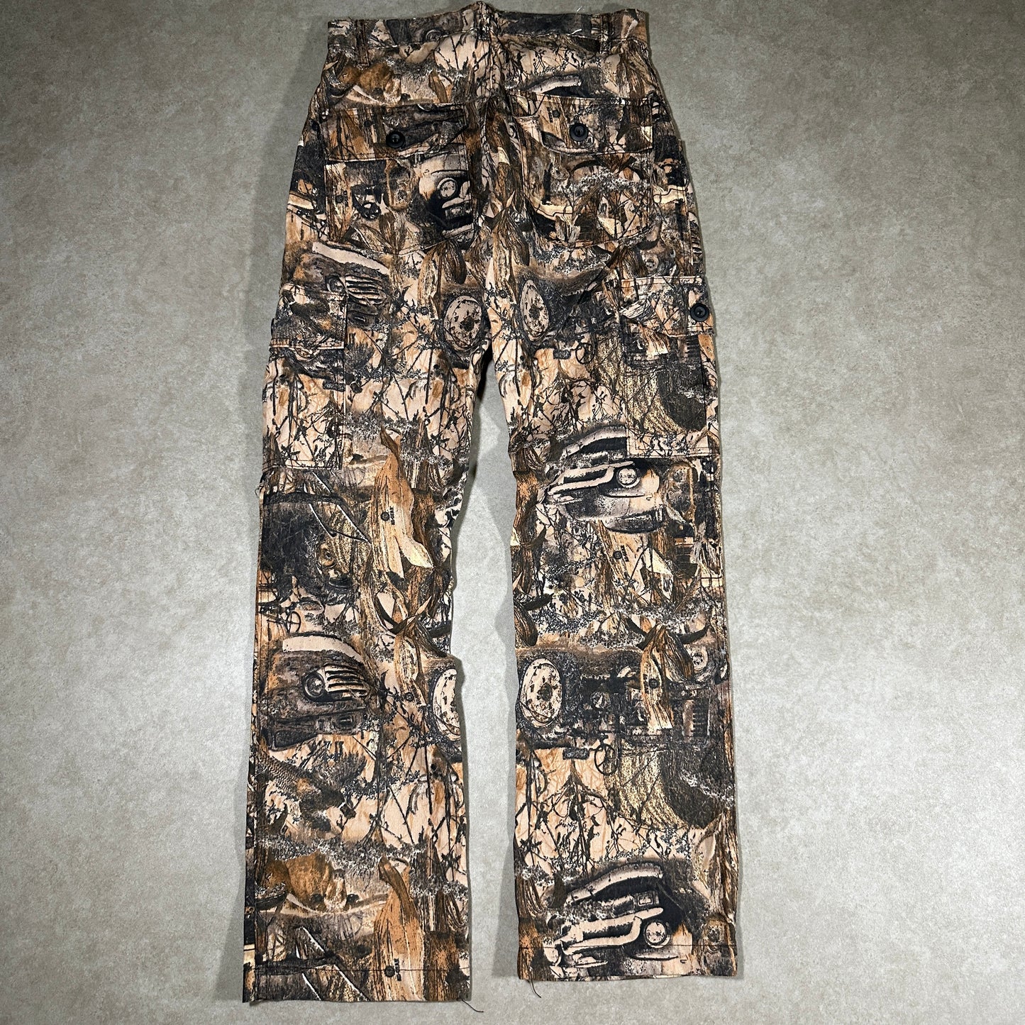 Real tree camo pants (30x32)