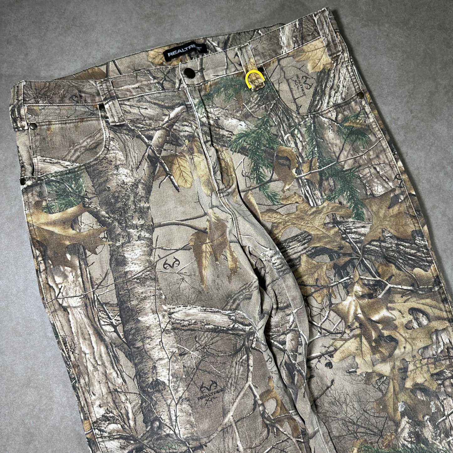Real tree camo pants (36x32)