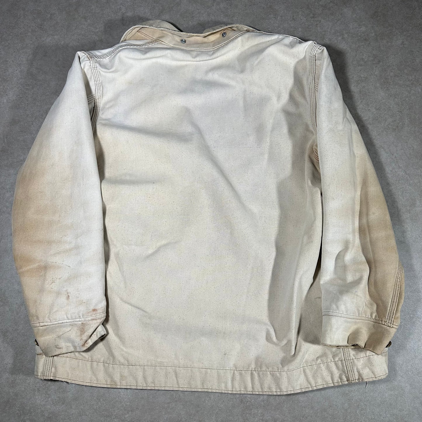 Vintage sun faded carhartt chore jacket (L)