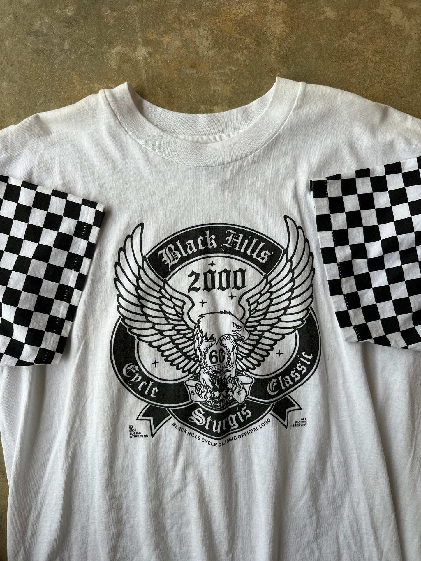 Vintage black hills classics tshirt (XL)