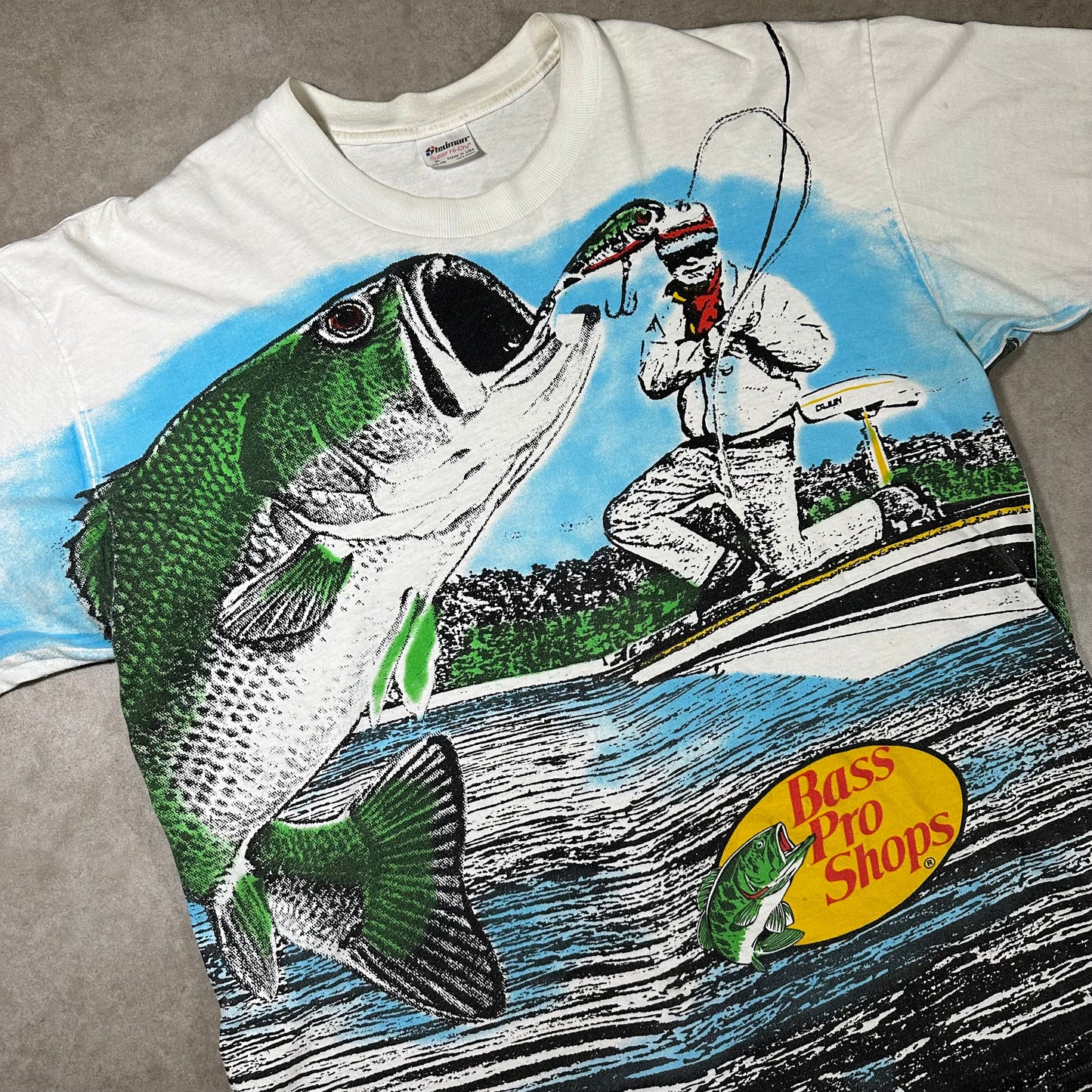 Vintage bass pro shops aop tee (XL)