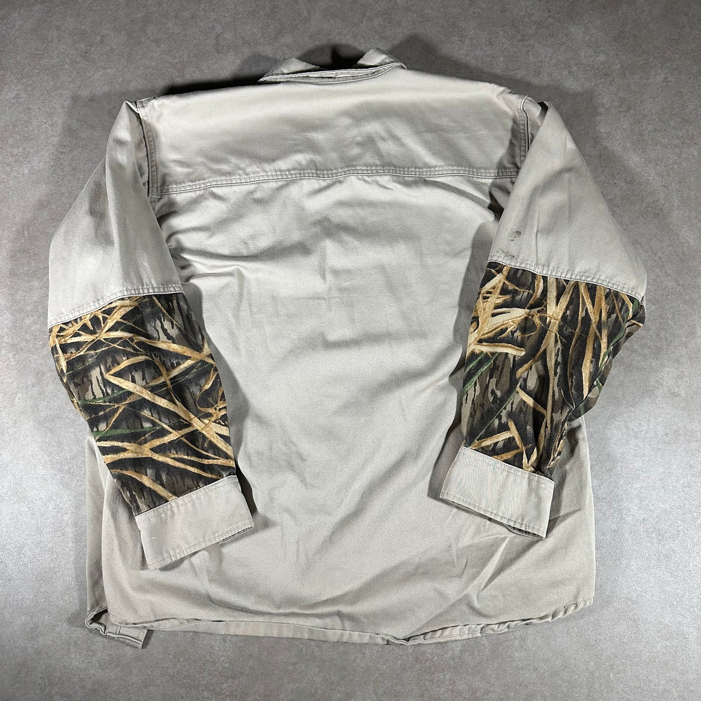 Delta Waterfowl Camo button up (L)