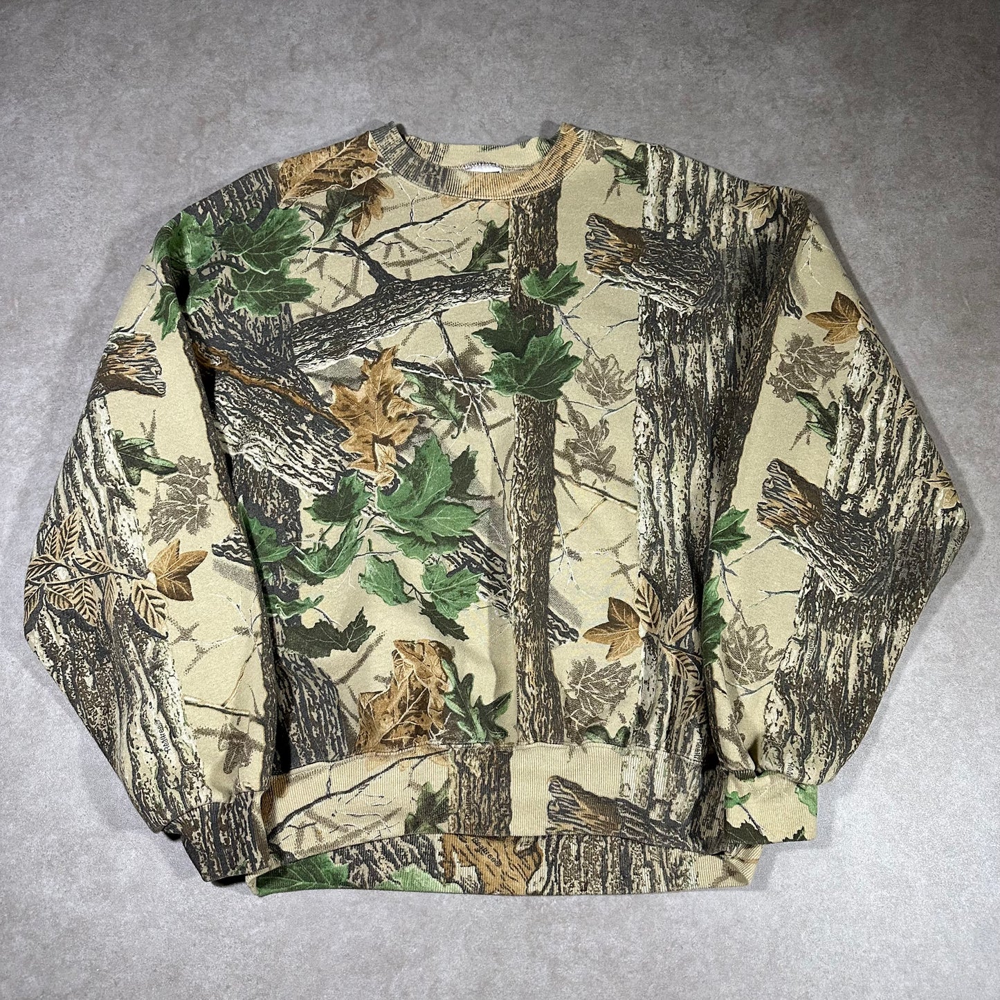 Vintage Jerzees real tree camo crewneck (XL)