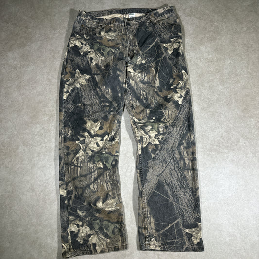 Mossy oak camo pants (38x32)