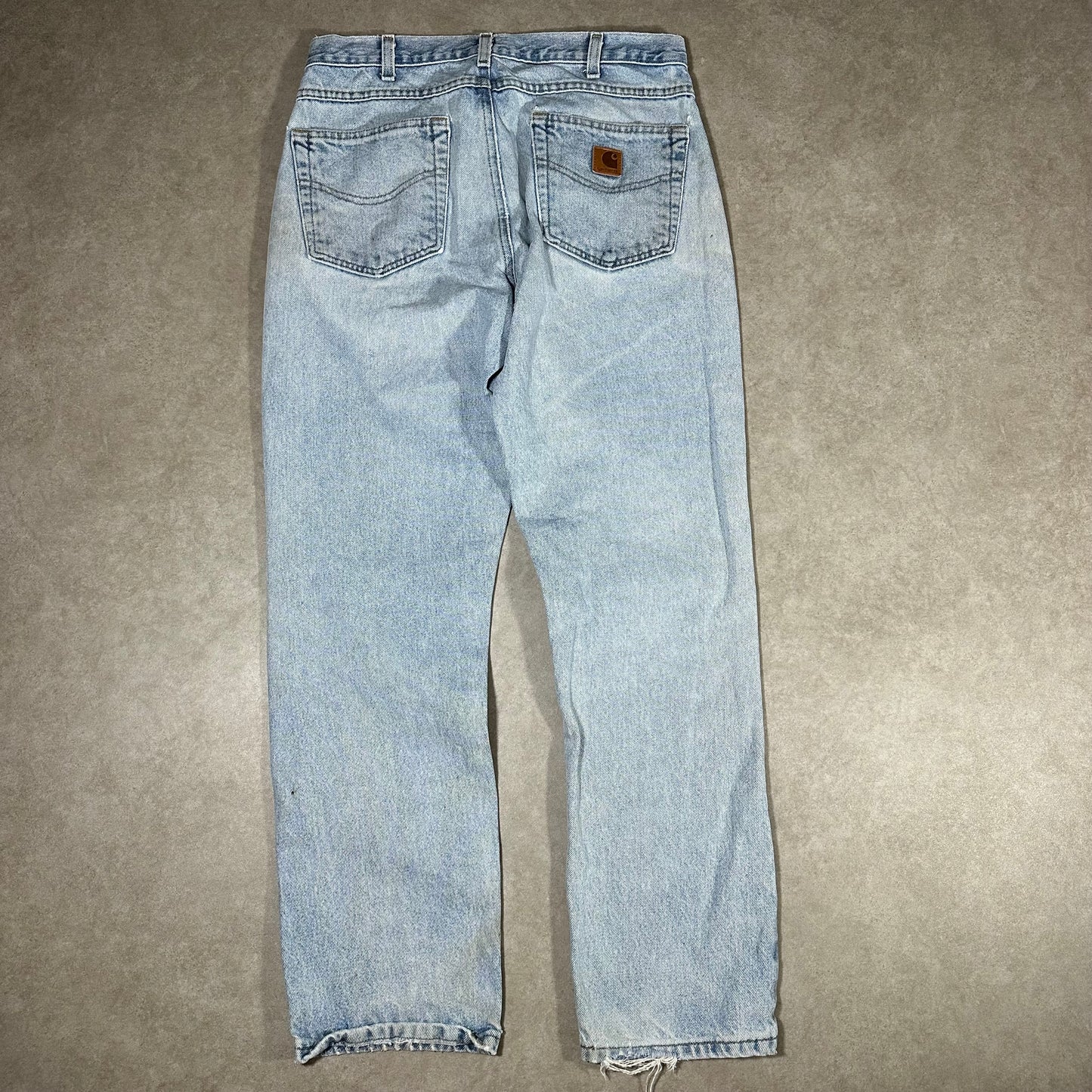 Light washed carhartt jeans (32x30)